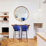Lovely Parisian Retreat - Alexandre Dumas 2C